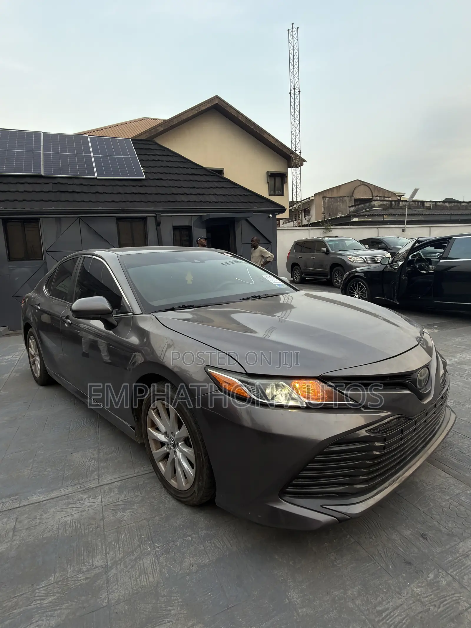Toyota Camry 2018 Gray