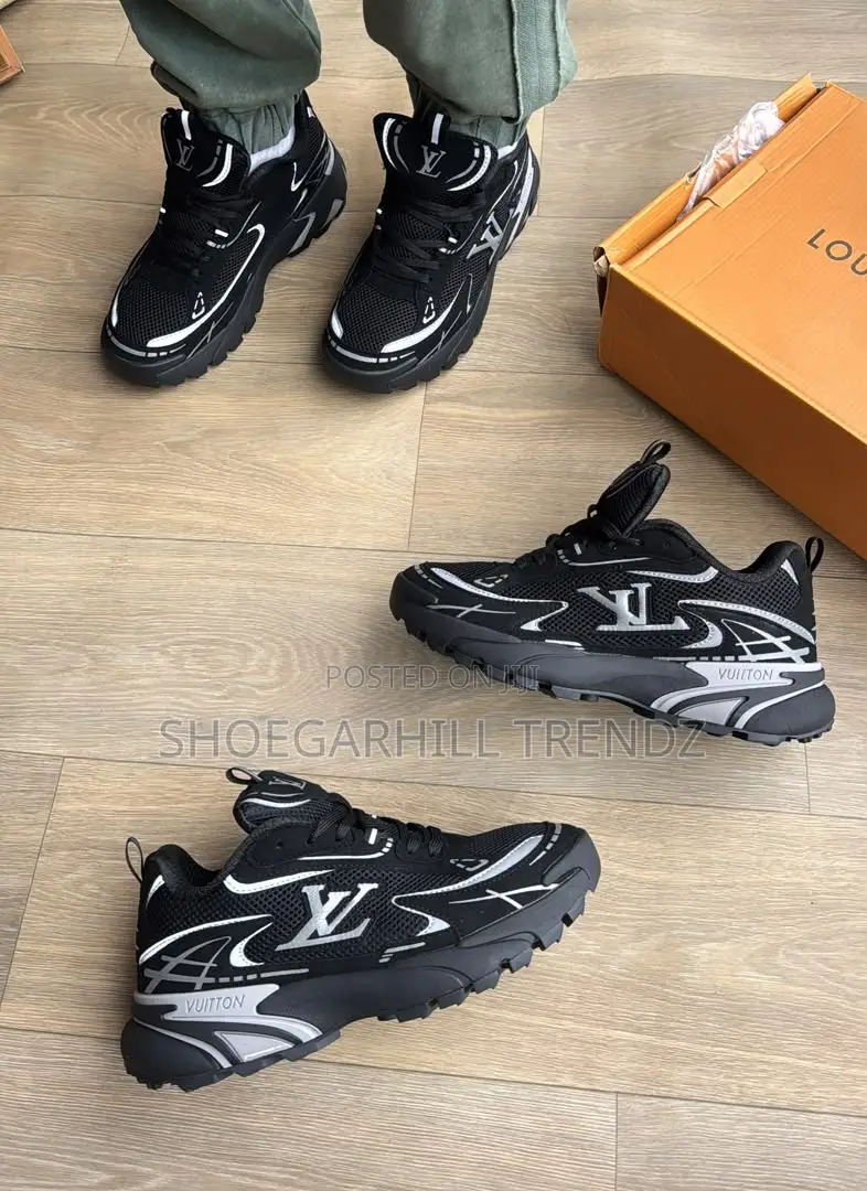 Loius Vuitton Lv Tatic Runner Unisex Sneakers