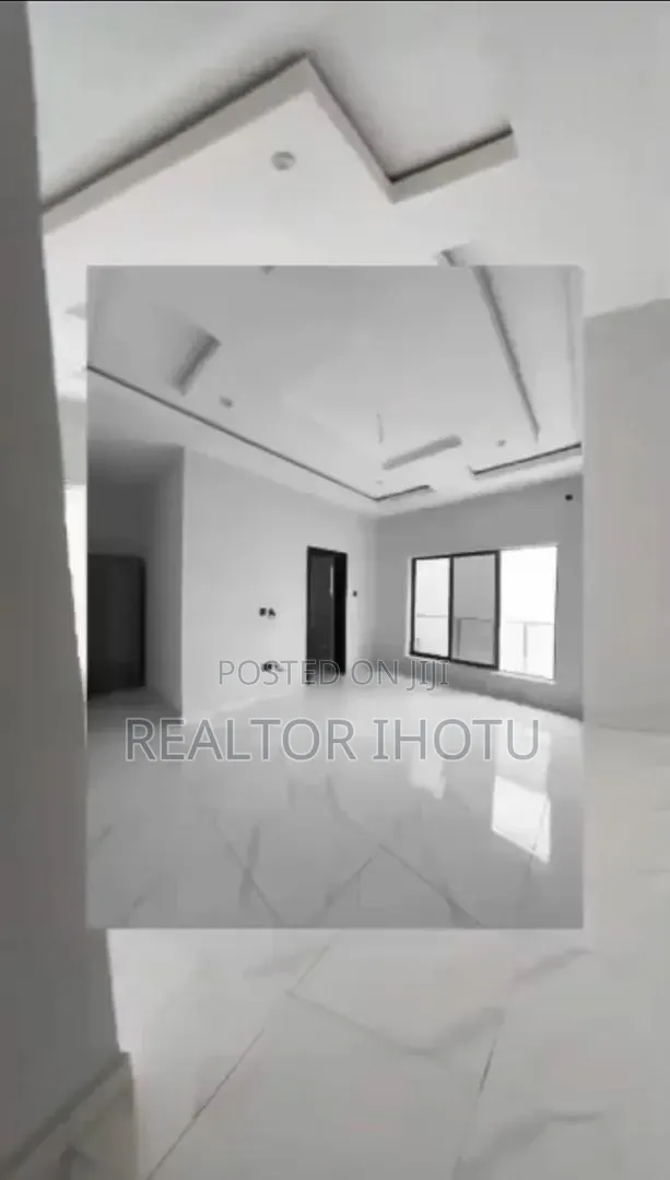4bdrm Duplex in Gaduwa for sale