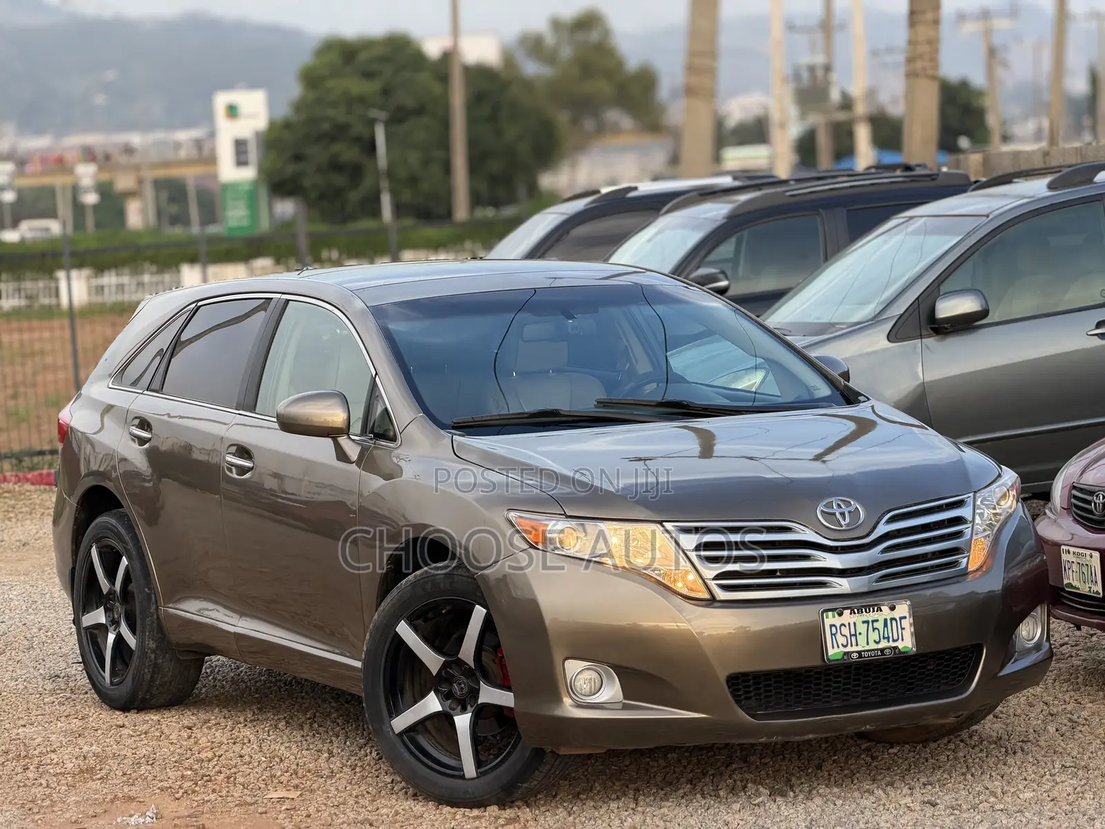 Toyota Venza XLE 2012 Brown