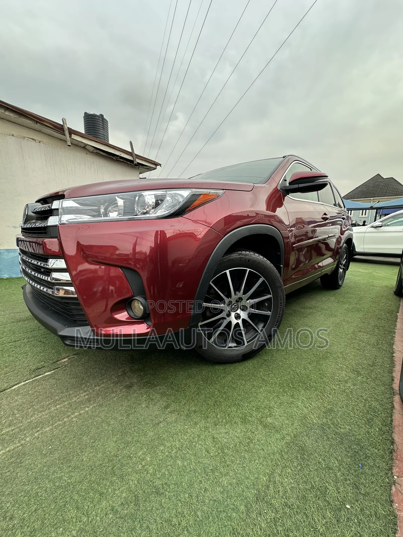 Toyota Highlander SE 4x4 V6 (3.5L 6cyl 8A) 2017 Red