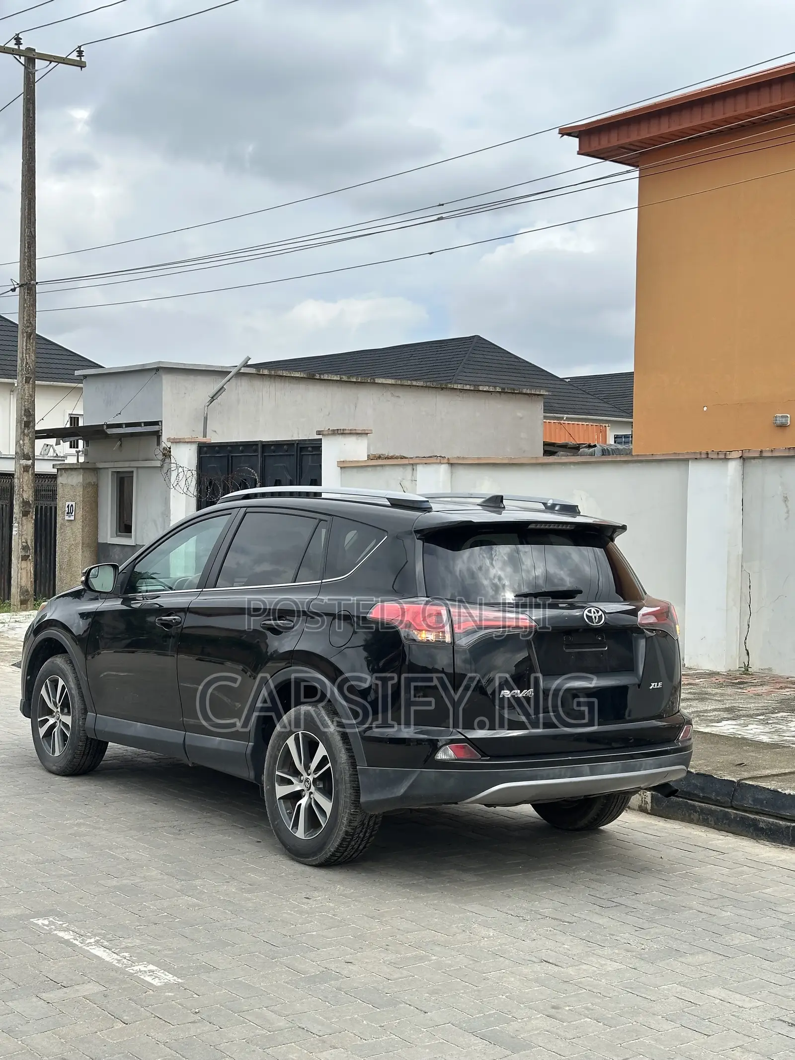Toyota RAV4 2017 Black