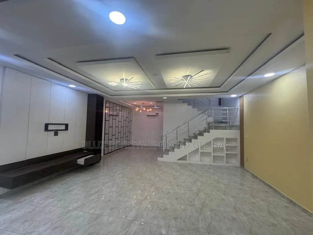 4bdrm Duplex in Oniru, Victoria Island Extension for sale