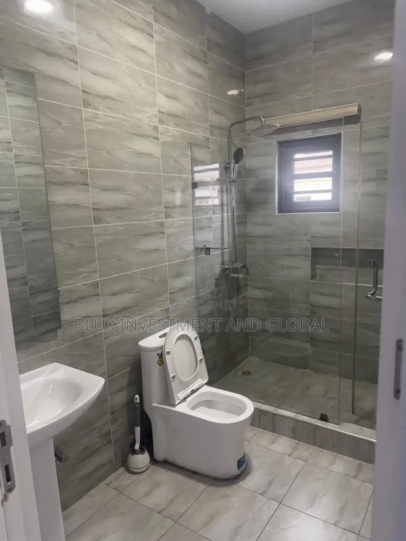 4bdrm Duplex in Oniru, Victoria Island Extension for sale