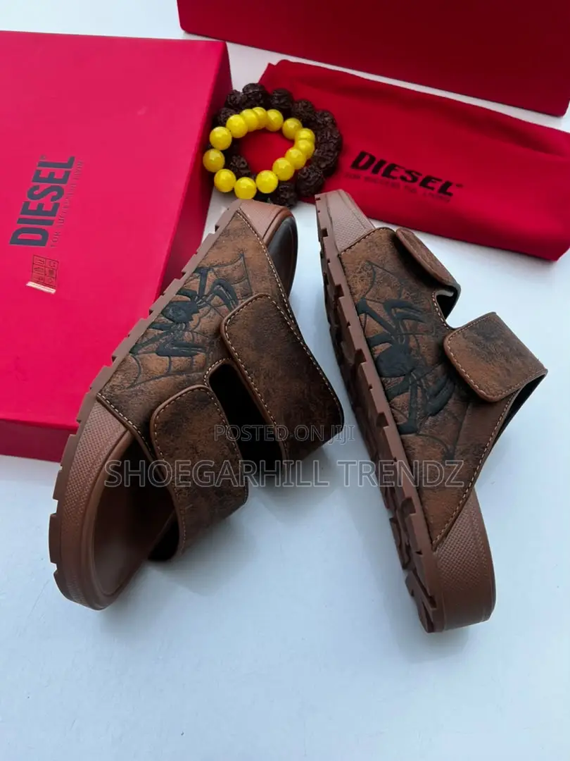 Quality Diesel Palm Slippers in Variety of Colours