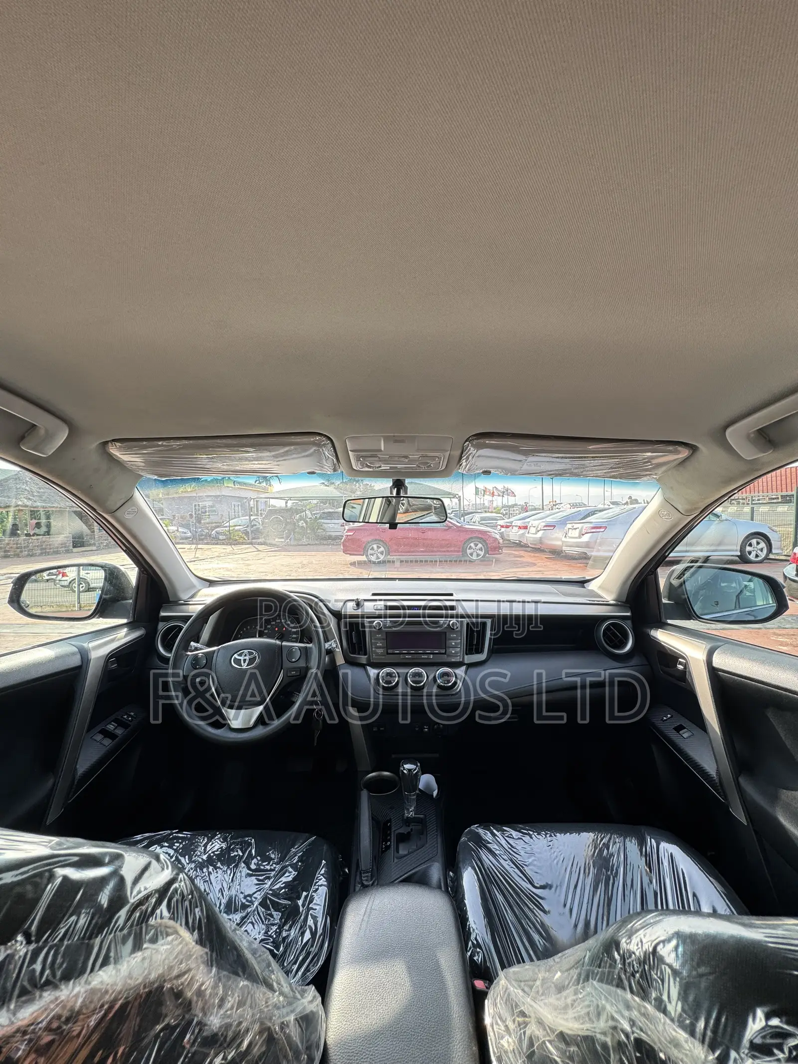 Toyota Highlander LE 4dr SUV AWD (3.5L 6cyl 6A) 2015 Gray
