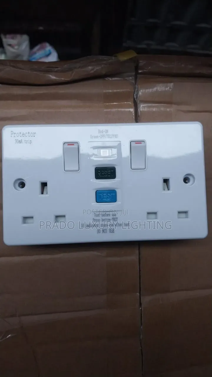 Protector Socket