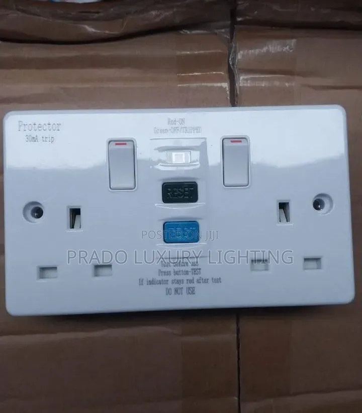 Protector Socket
