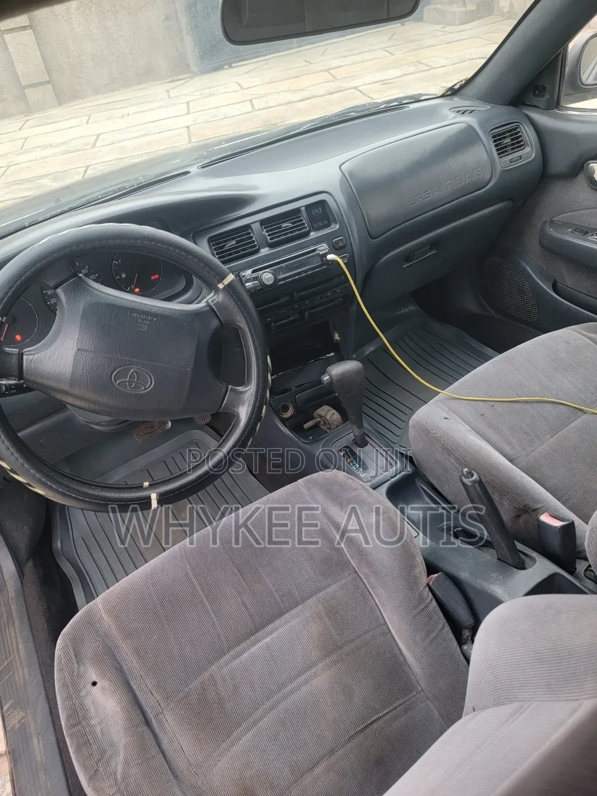 Toyota Corolla 1.9 D Hatchback 2000 Blue
