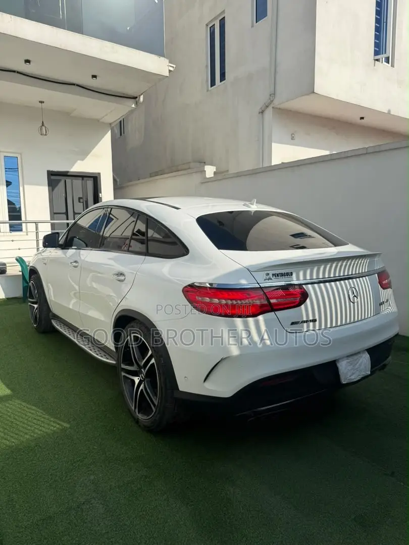 Mercedes-Benz GLE-Class AMG GLE 43 4MATIC 2018 White