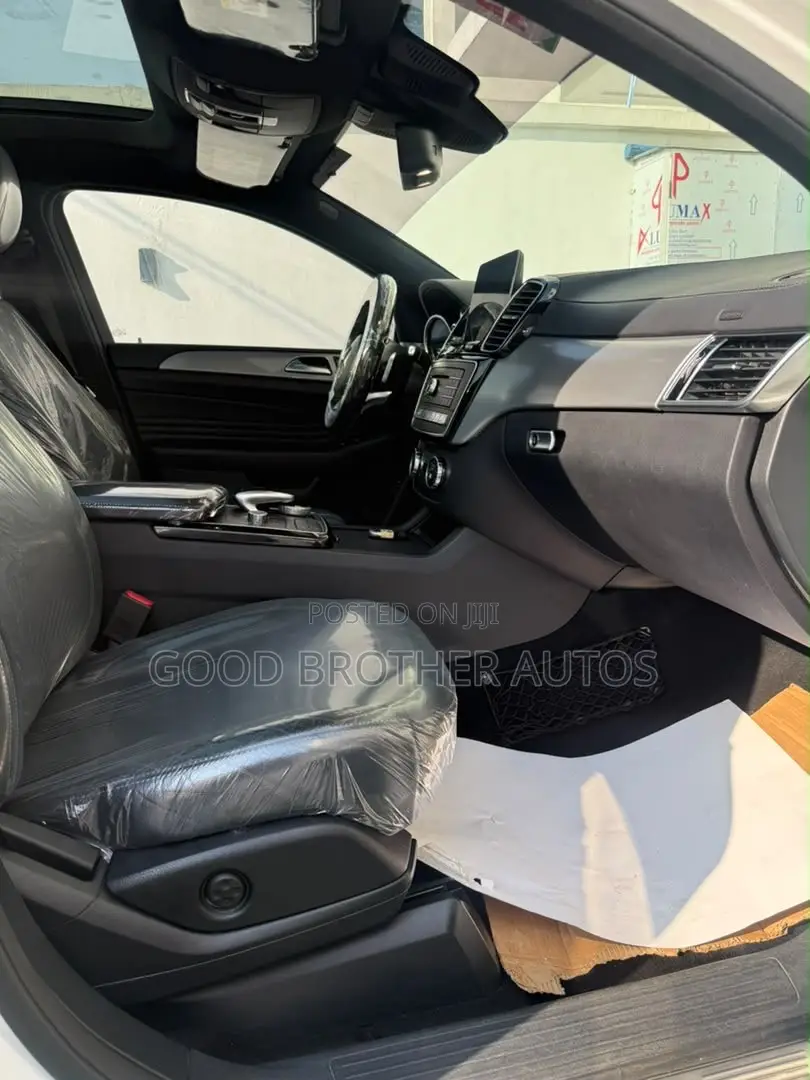 Mercedes-Benz GLE-Class AMG GLE 43 4MATIC 2018 White