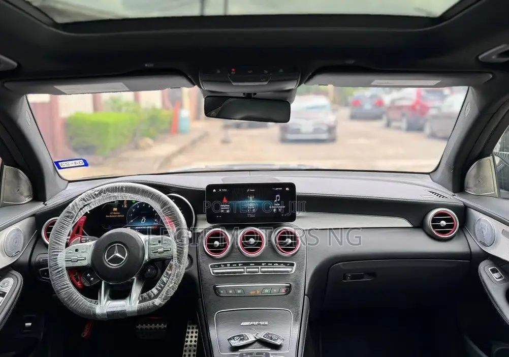 Mercedes-Benz GLC-Class 2020 Red