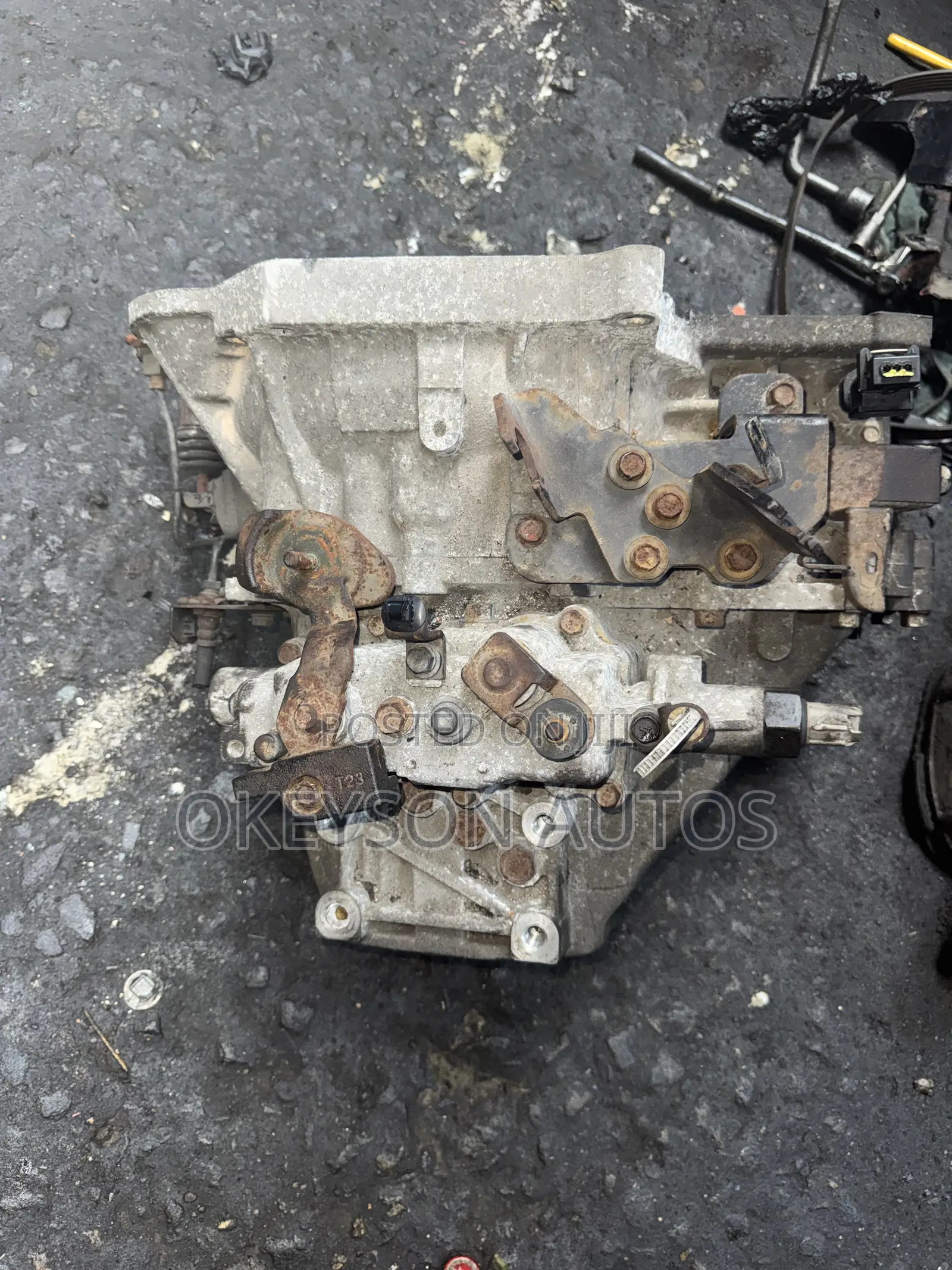 Manual Gearbox for Hyundai Accent 2009-2012 Model