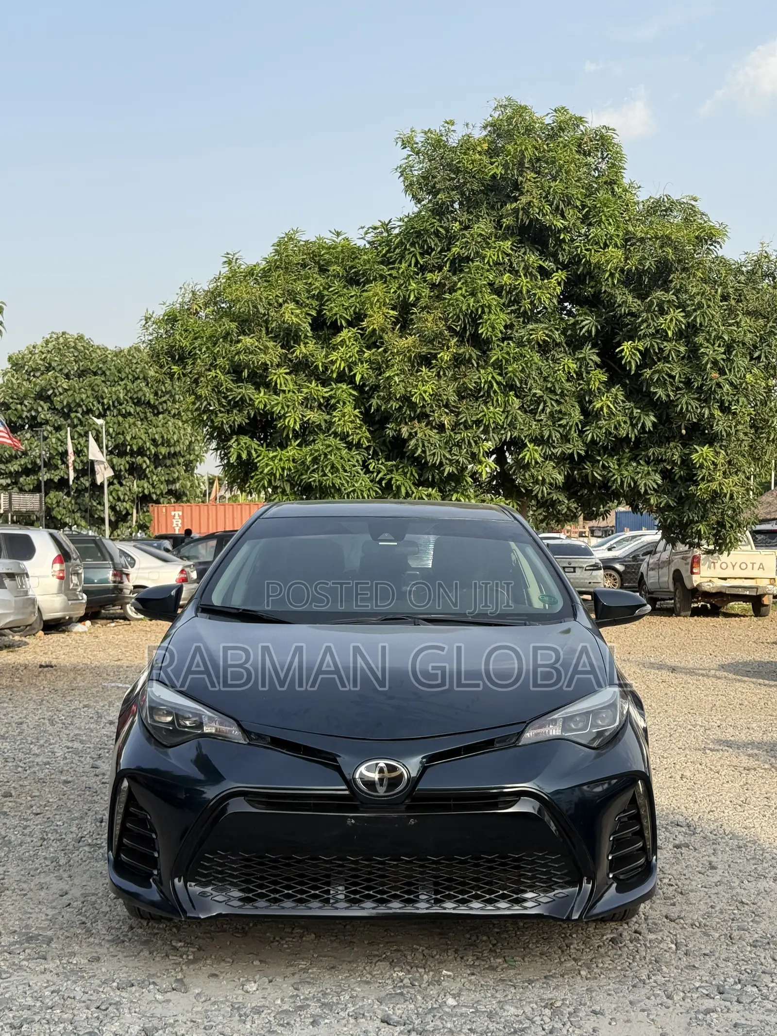 Toyota Corolla XSE 4dr Sedan (1.8L 4cyl CVT) 2017 Gray