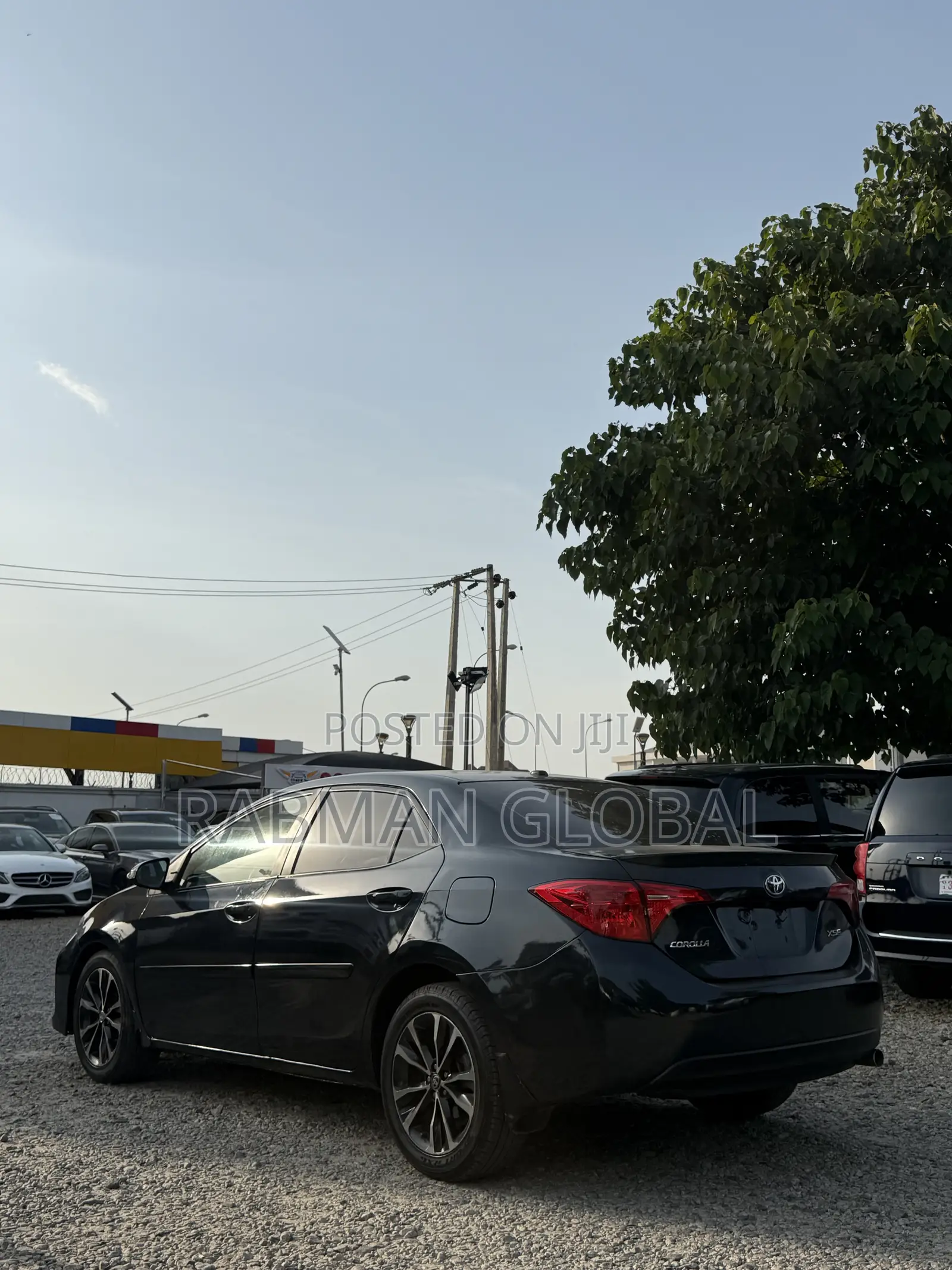 Toyota Corolla XSE 4dr Sedan (1.8L 4cyl CVT) 2017 Gray