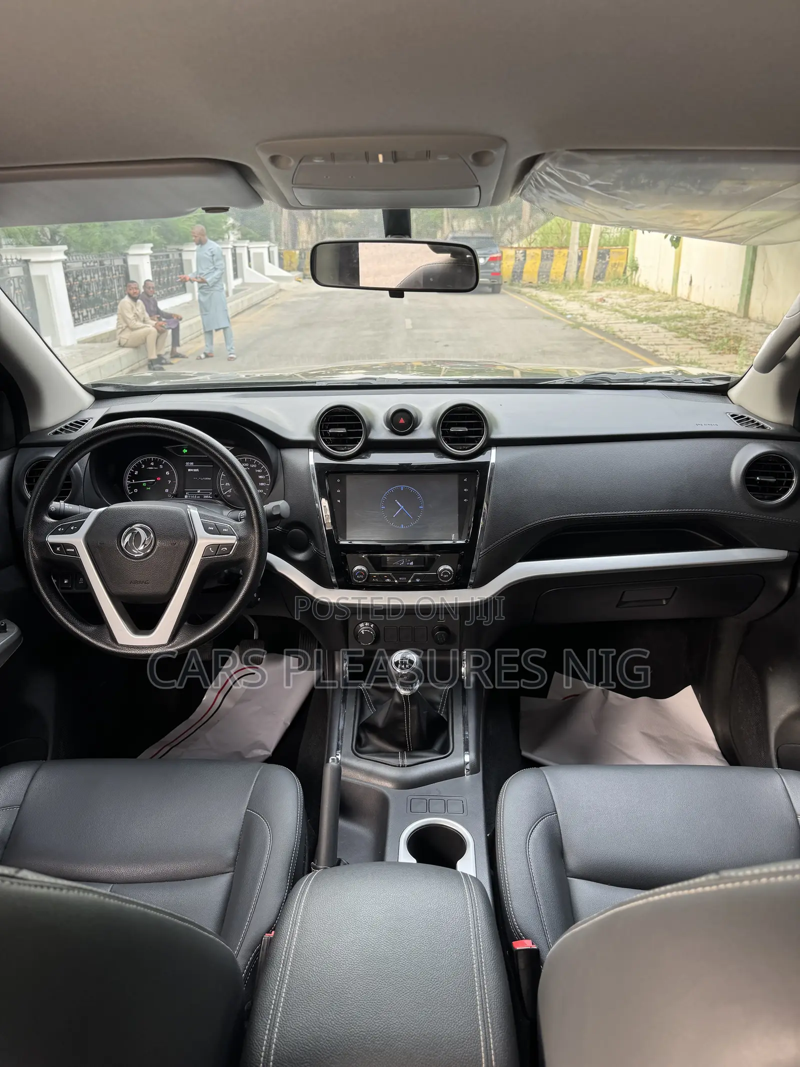 New Dongfeng Rich 6 2025 Black