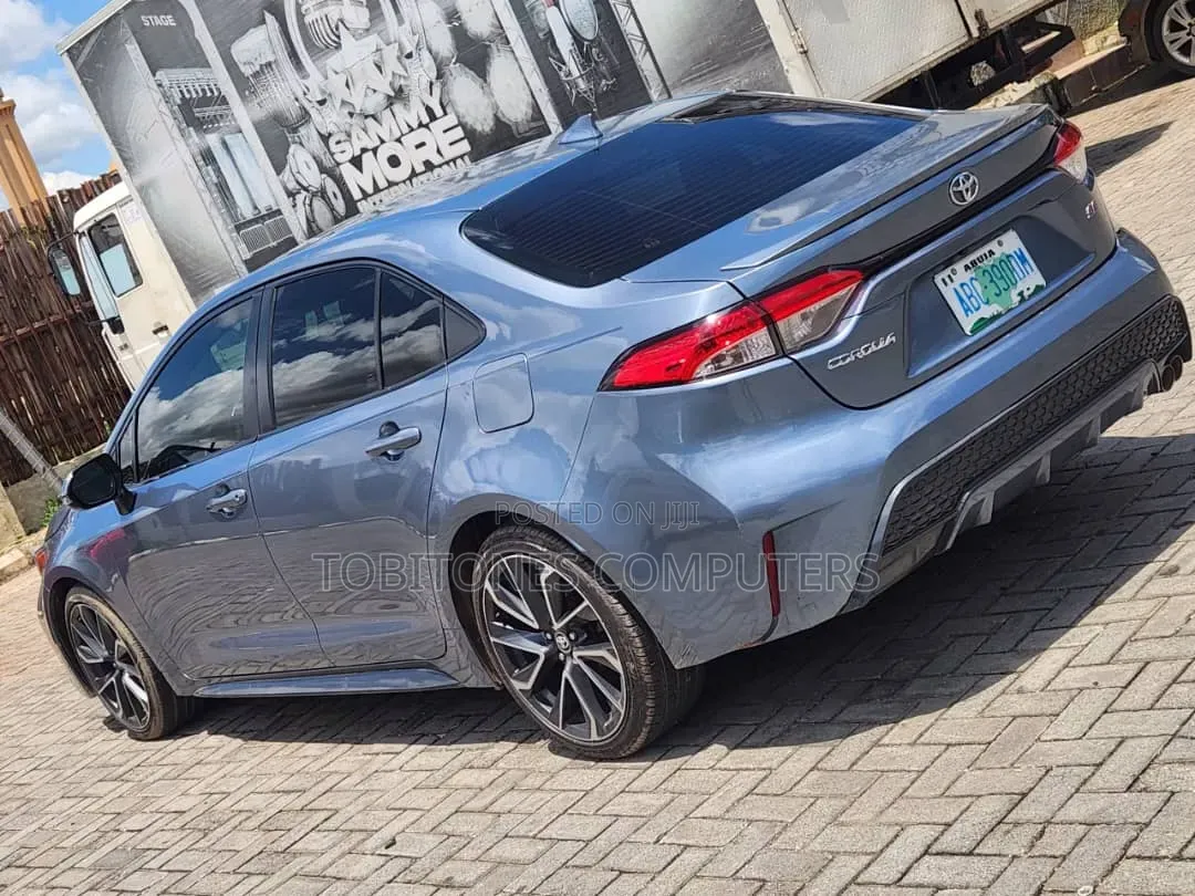 Toyota Corolla 2020 Blue