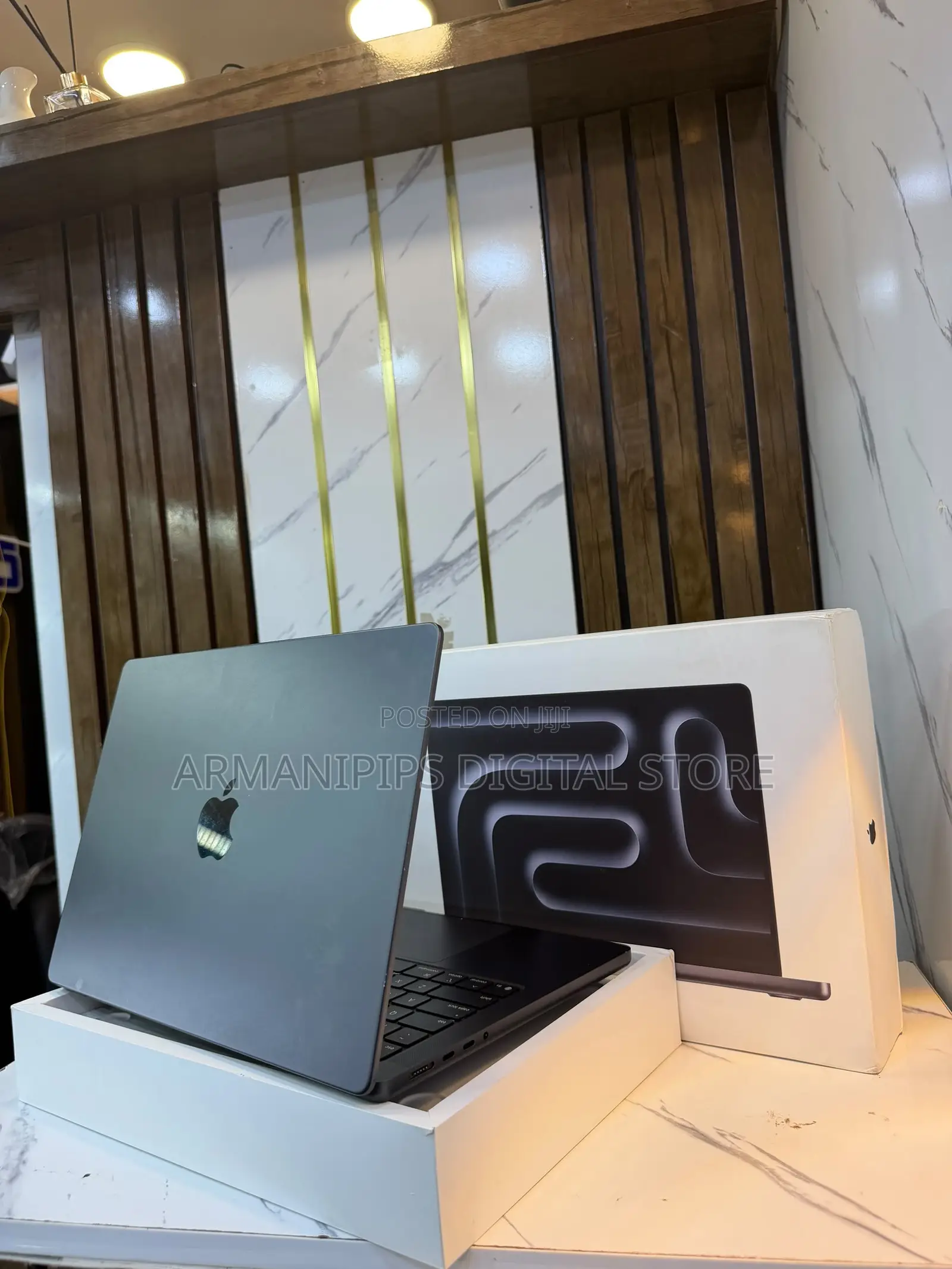 Laptop Apple MacBook Pro 2025 M5 16GB Apple M5 SSD 1T