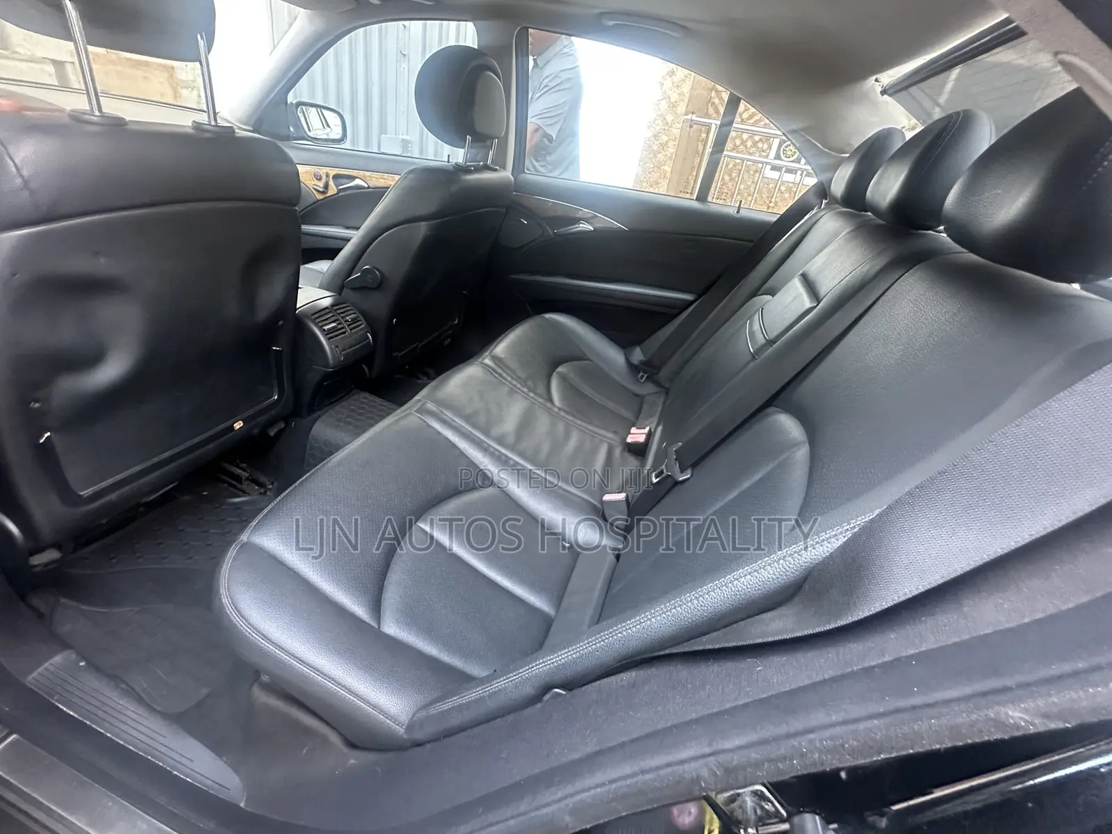 Mercedes-Benz E350 Base 4Matic Sedan AWD (3.5L 6cyl 5A) 2008 Black