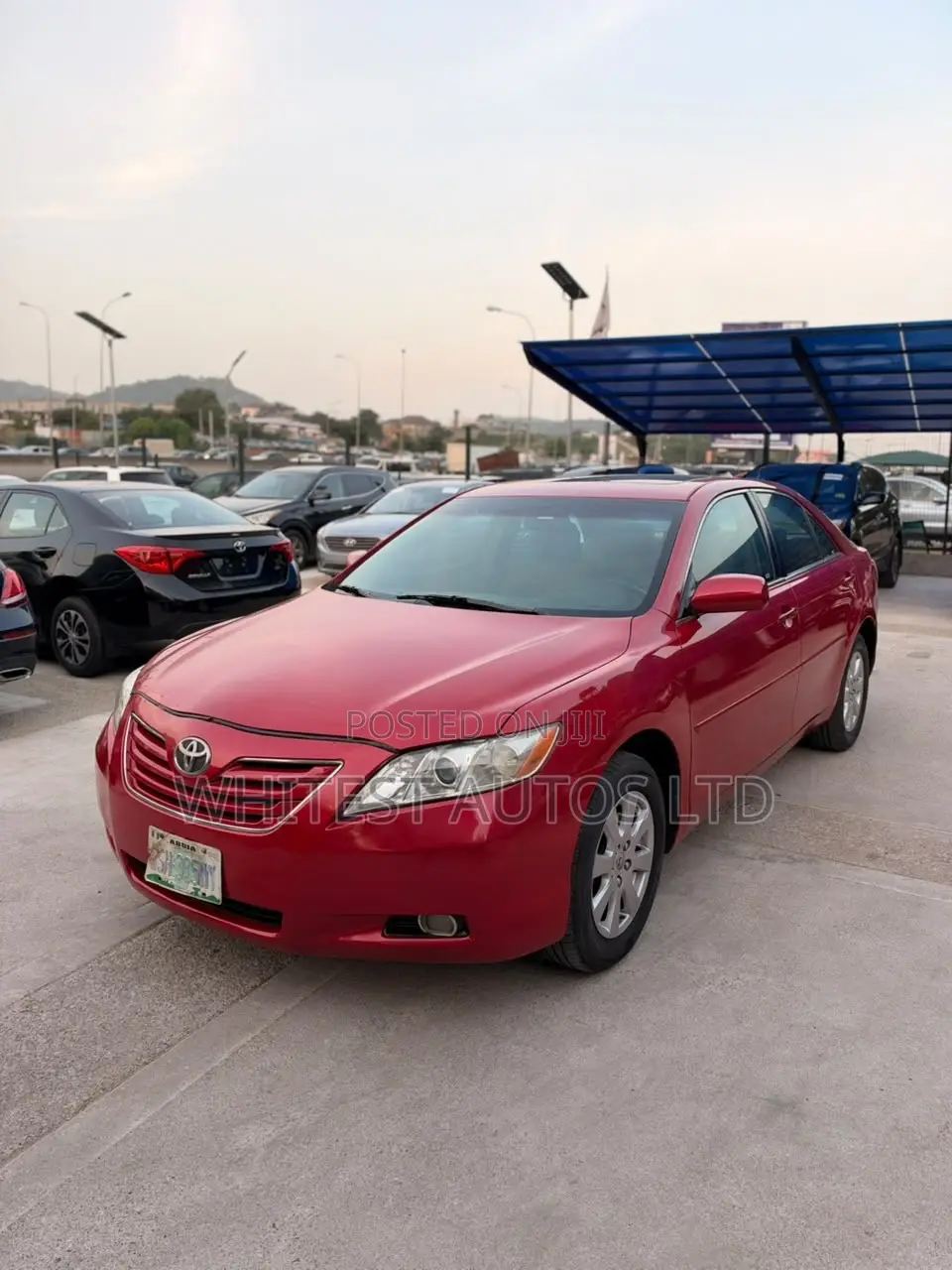 Toyota Camry XLE 4dr Sedan (2.4L 4cyl 5A) 2009 Red