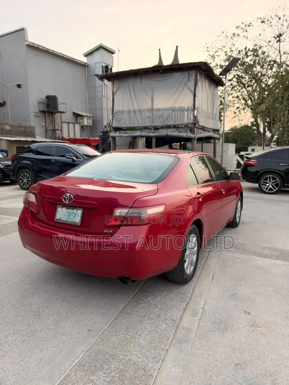 Toyota Camry XLE 4dr Sedan (2.4L 4cyl 5A) 2009 Red