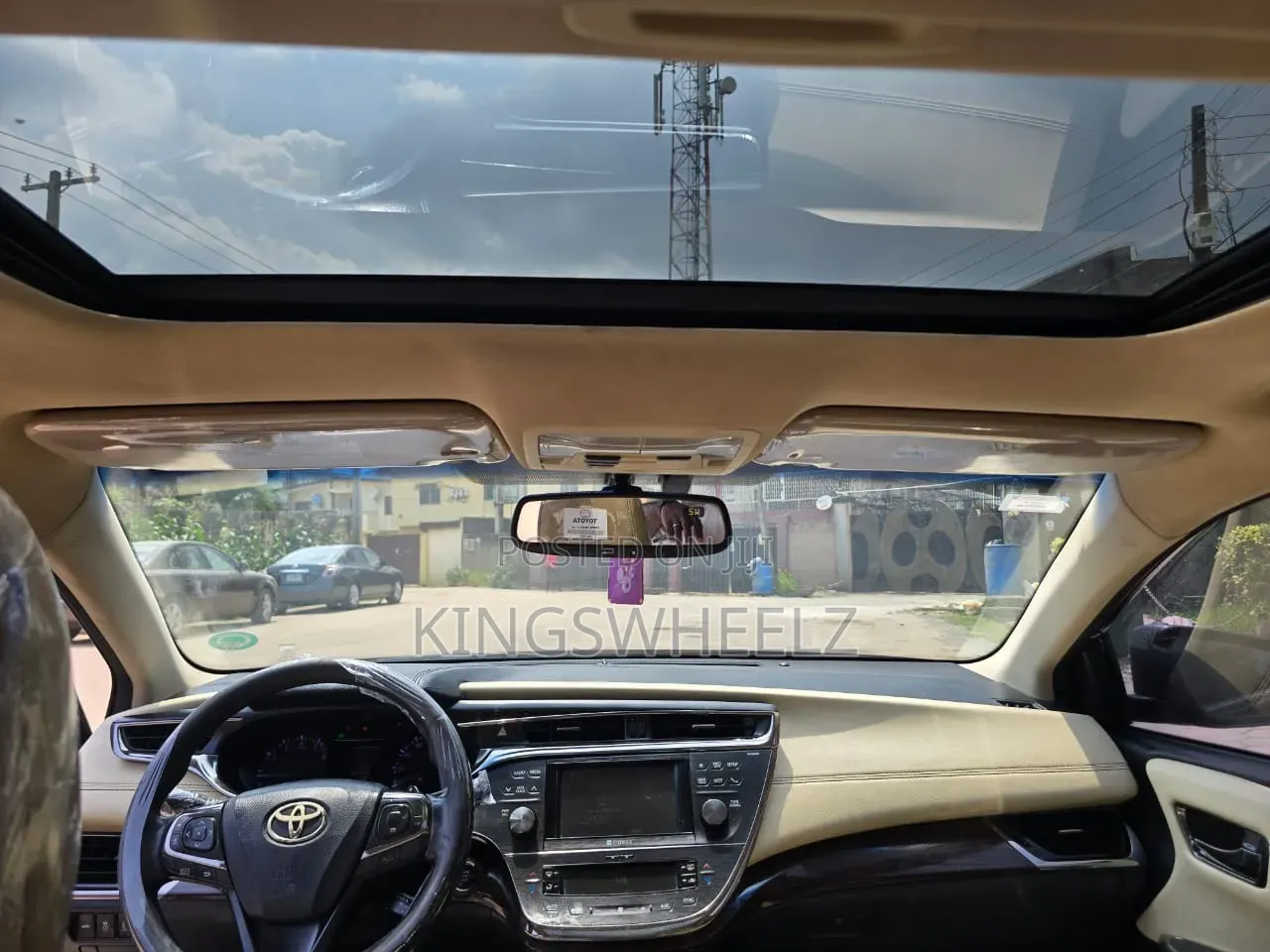Toyota Avalon Limited Sedan FWD (3.5L 6cyl 6A) 2013 Burgundy