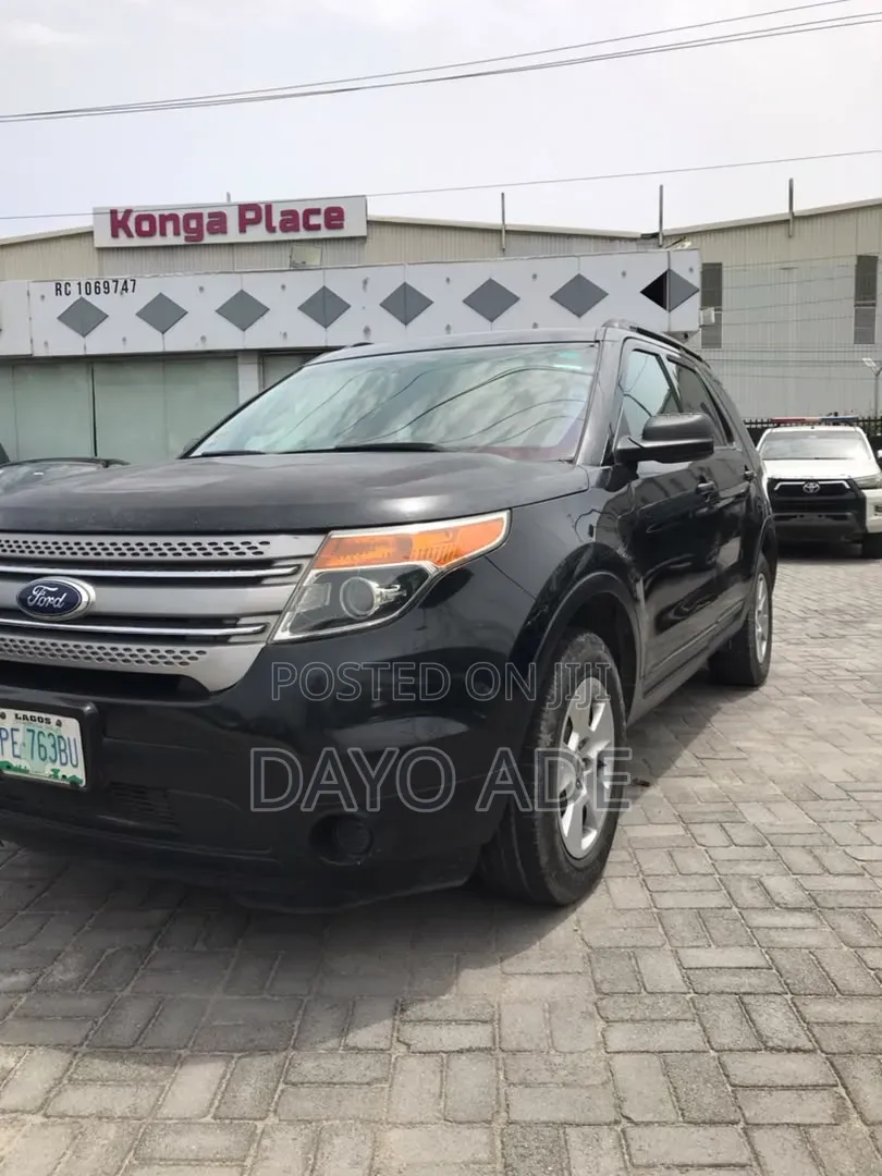 Ford Explorer Base 4dr 4x4 (3.5L 6cyl 6A) 2011 Black