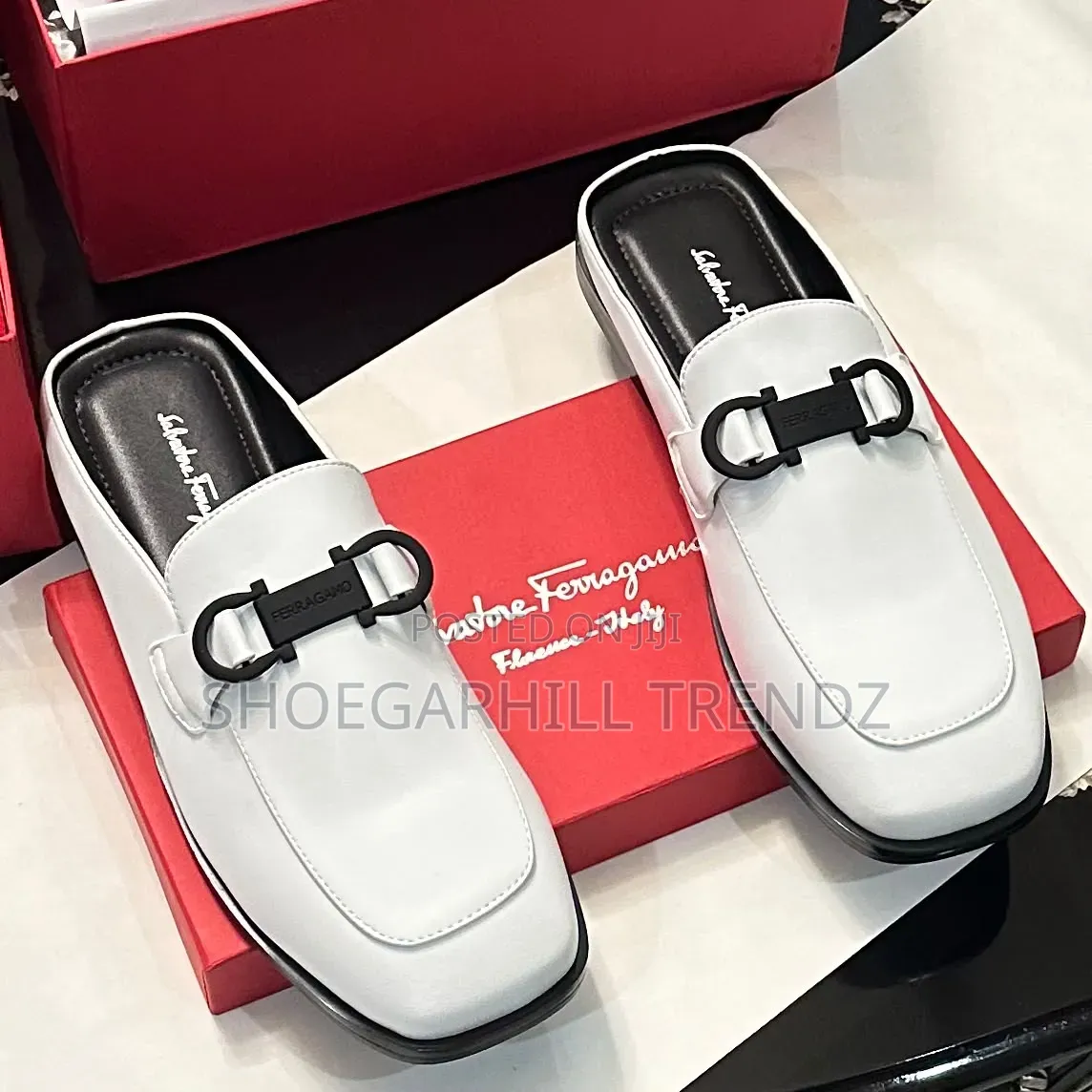 Lv Men Buckle Half Shoes