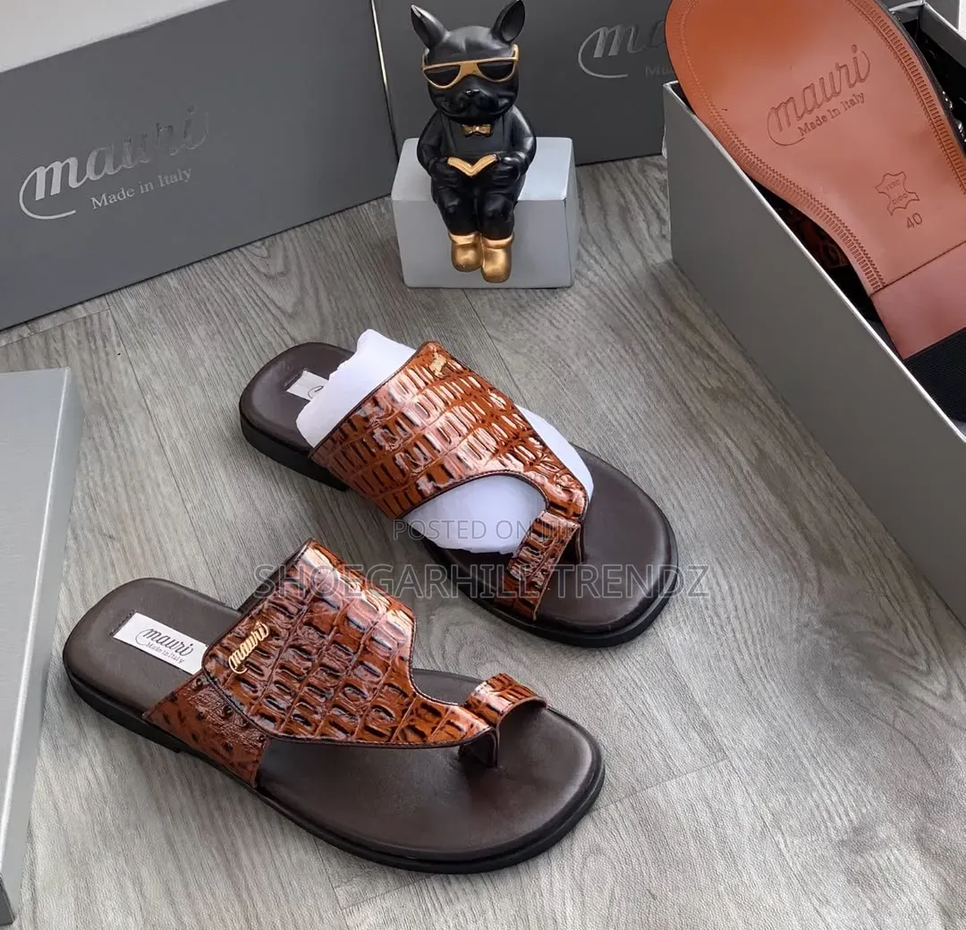 Maurizo Leather Palm Slippers in Versatile Designs