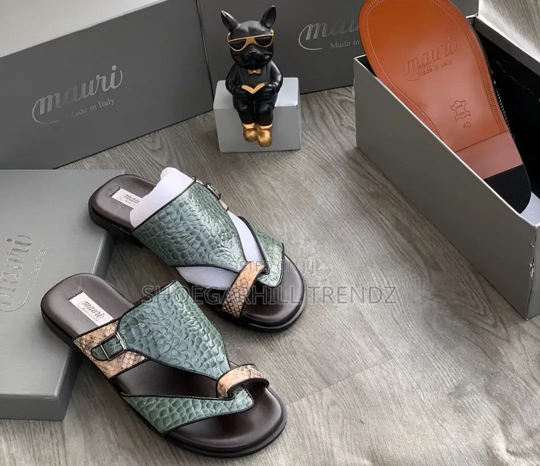Maurizo Leather Palm Slippers in Versatile Designs
