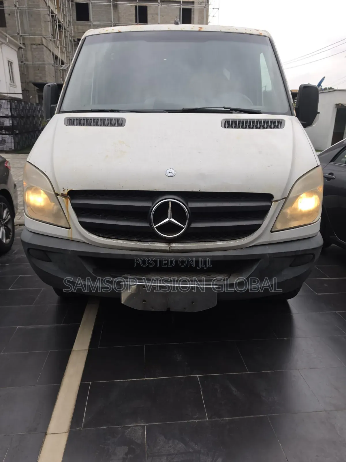 Mercedes Benz Sprinter 2012