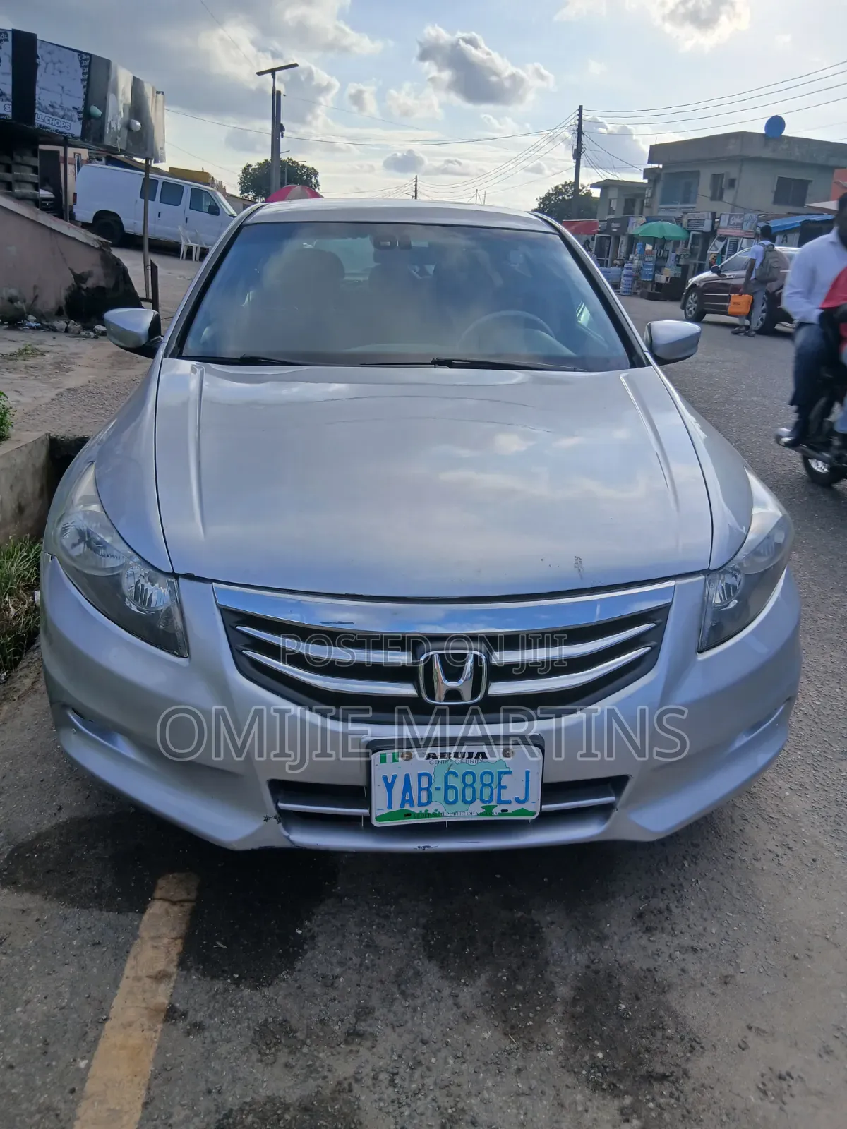 Honda Accord 2012 Silver