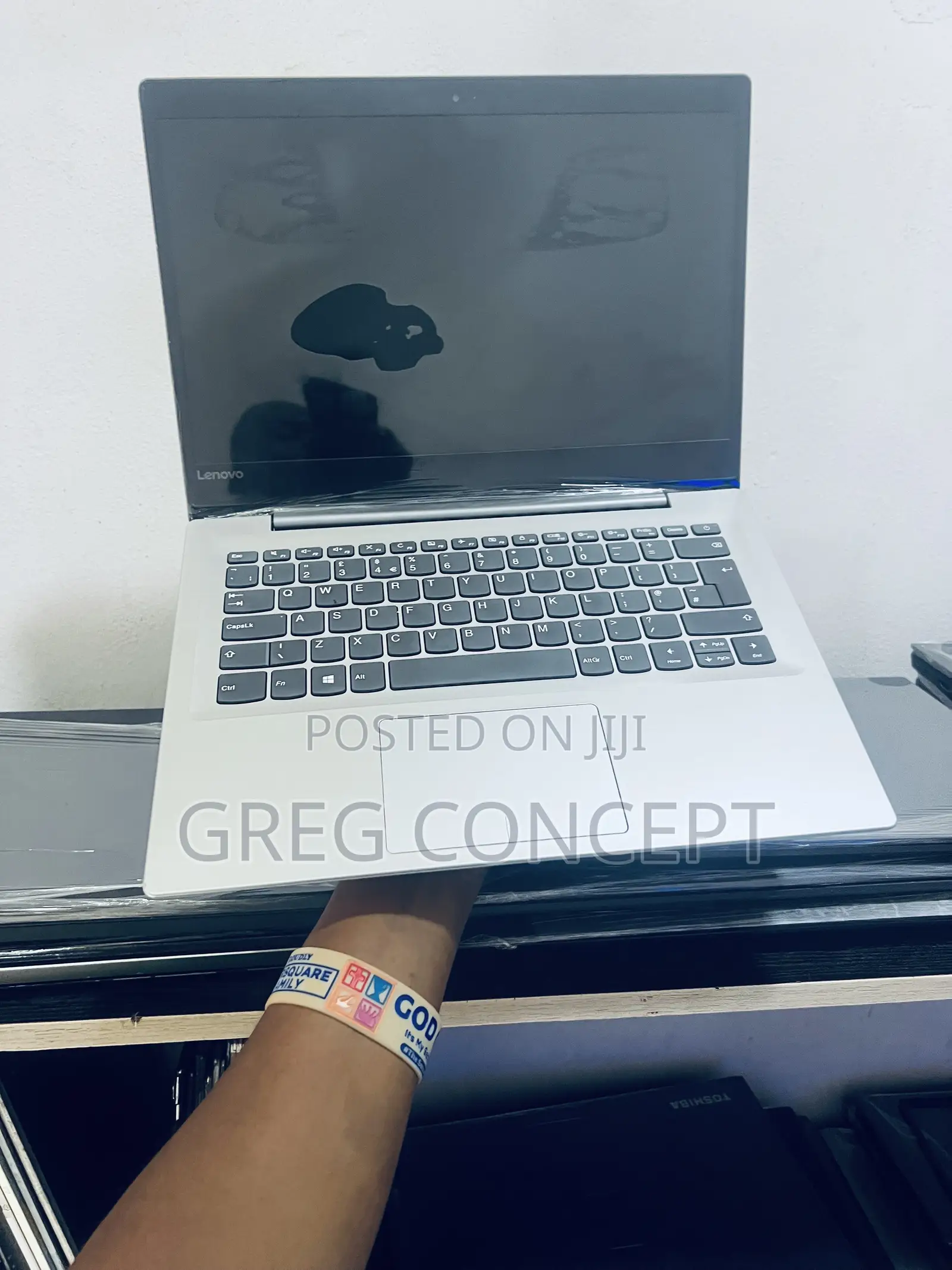 Laptop Lenovo IdeaPad 330S 8GB Intel SSD 128GB