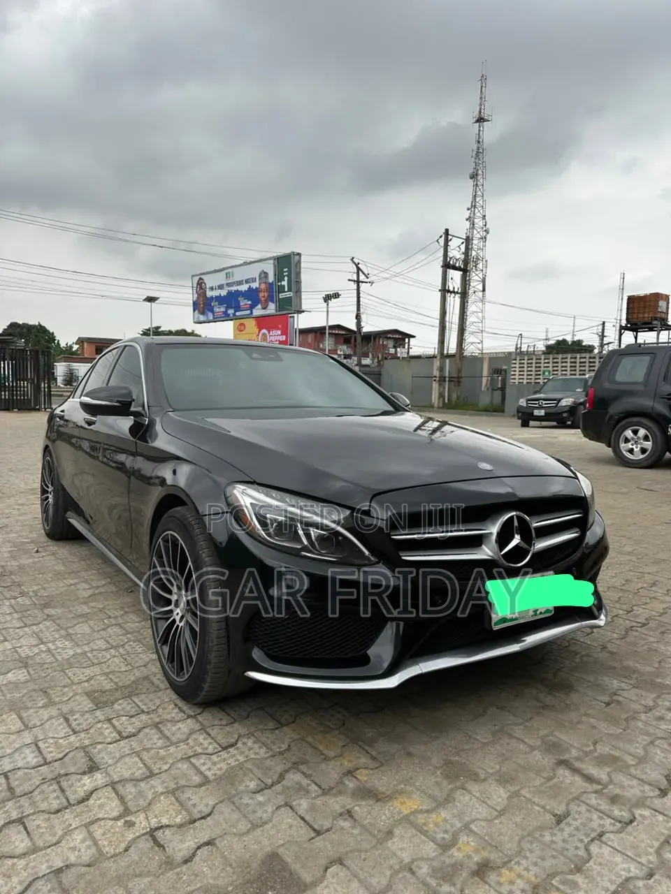 Mercedes-Benz C400 2016 Black