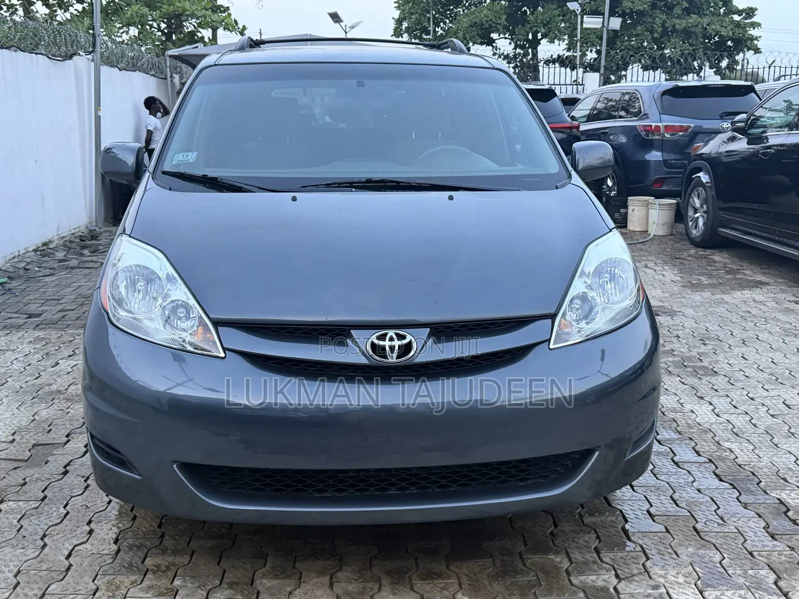 Toyota Sienna LE 2008 Gray