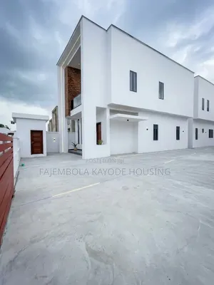 4bdrm Duplex in Ikolaba Estate, Agodi for sale