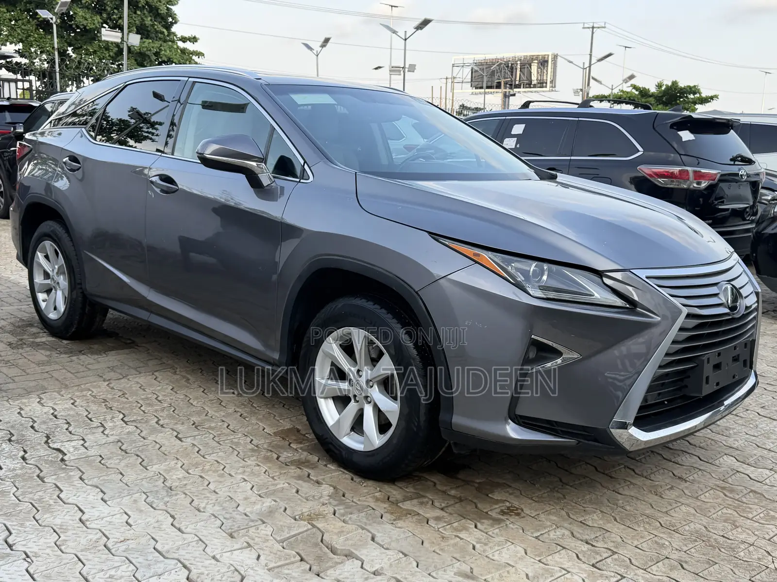 Lexus RX 350 FWD 2017 Gray
