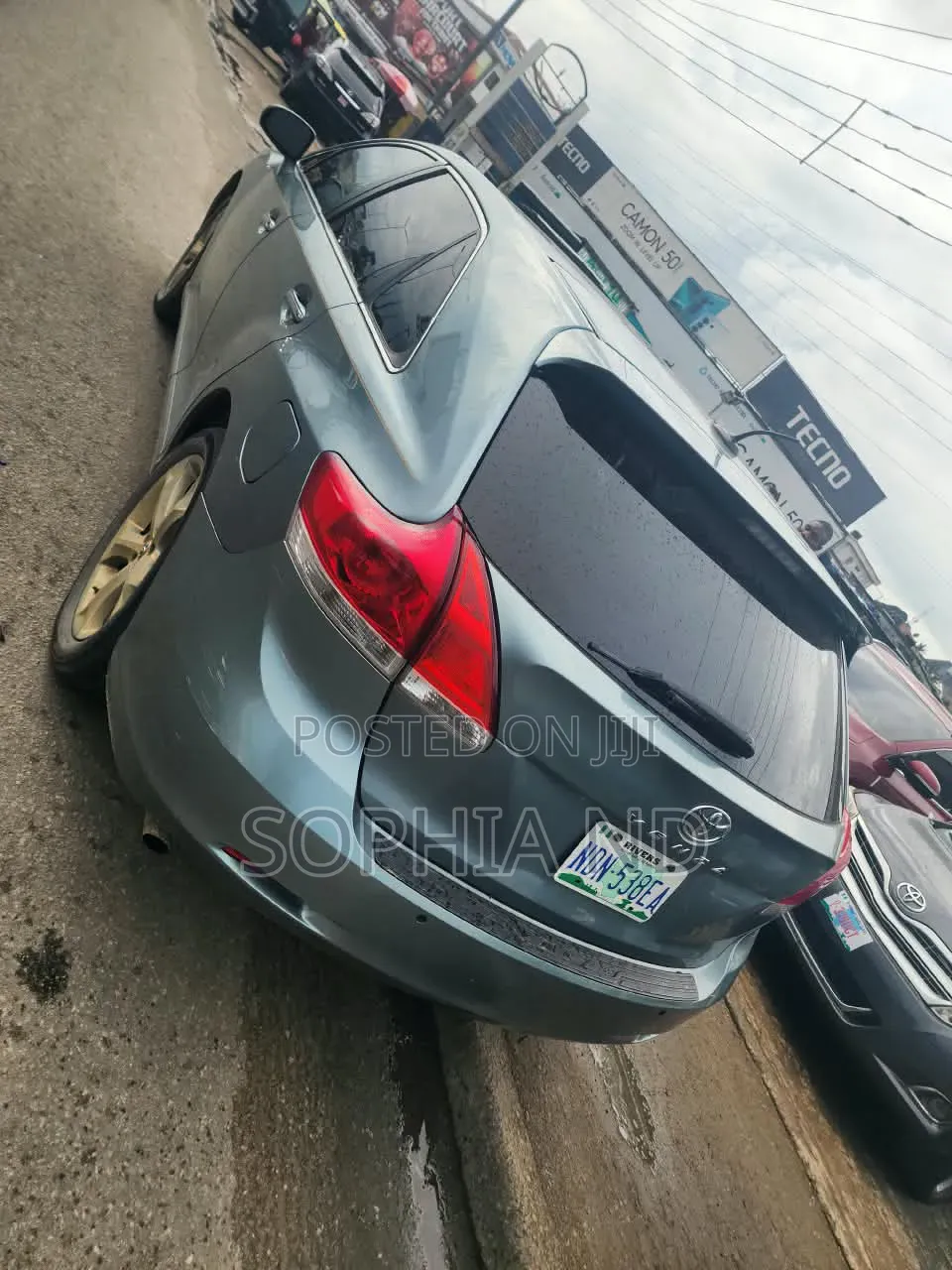 Toyota Venza 2011 Green
