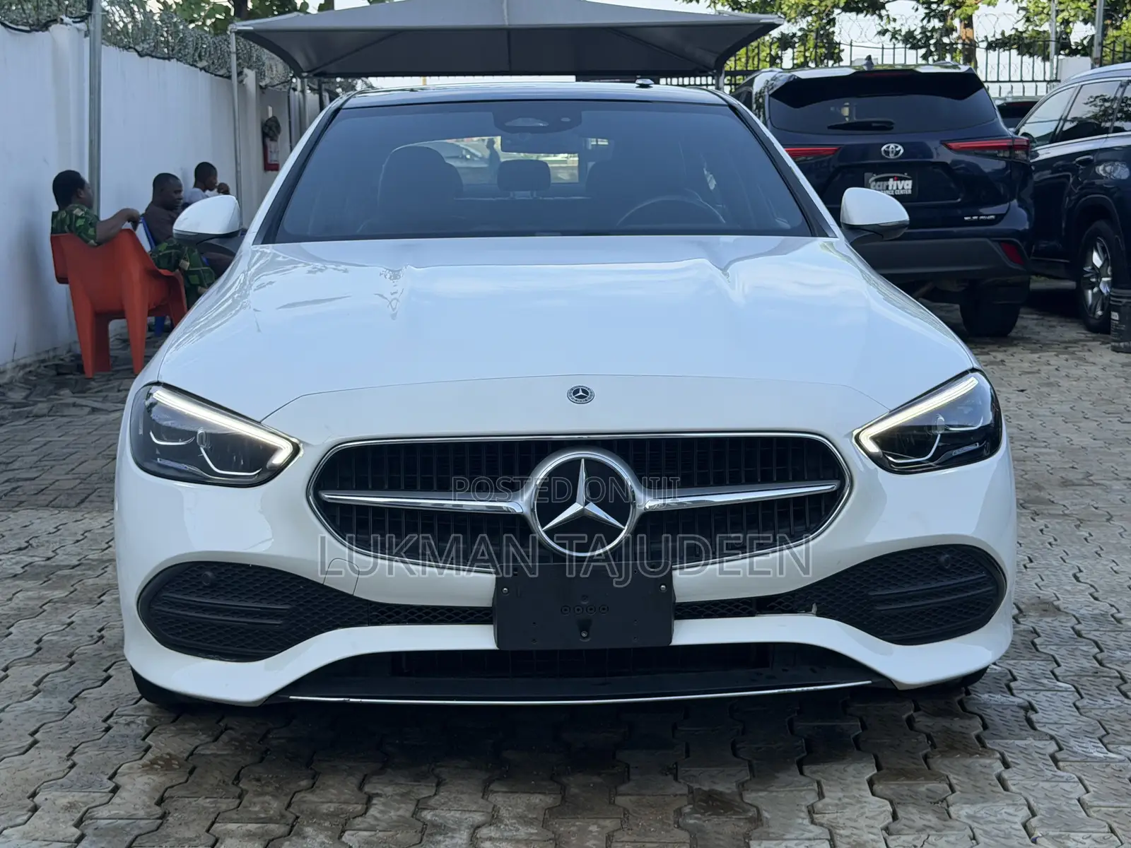 Mercedes-Benz C300 2024 White
