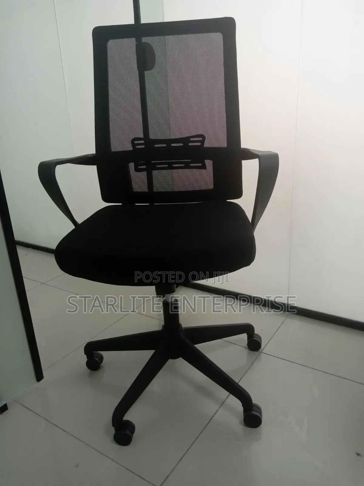 Office Standard Swivel Mesh Chair
