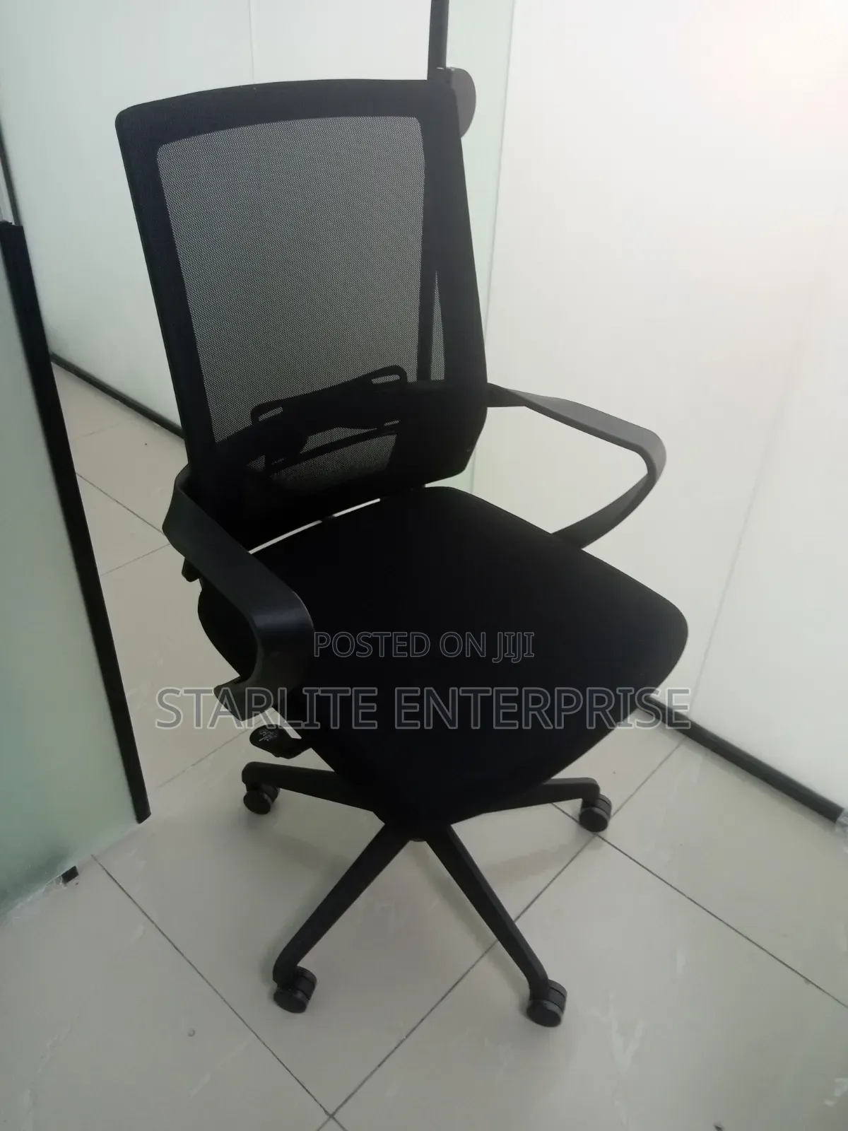 Office Standard Swivel Mesh Chair