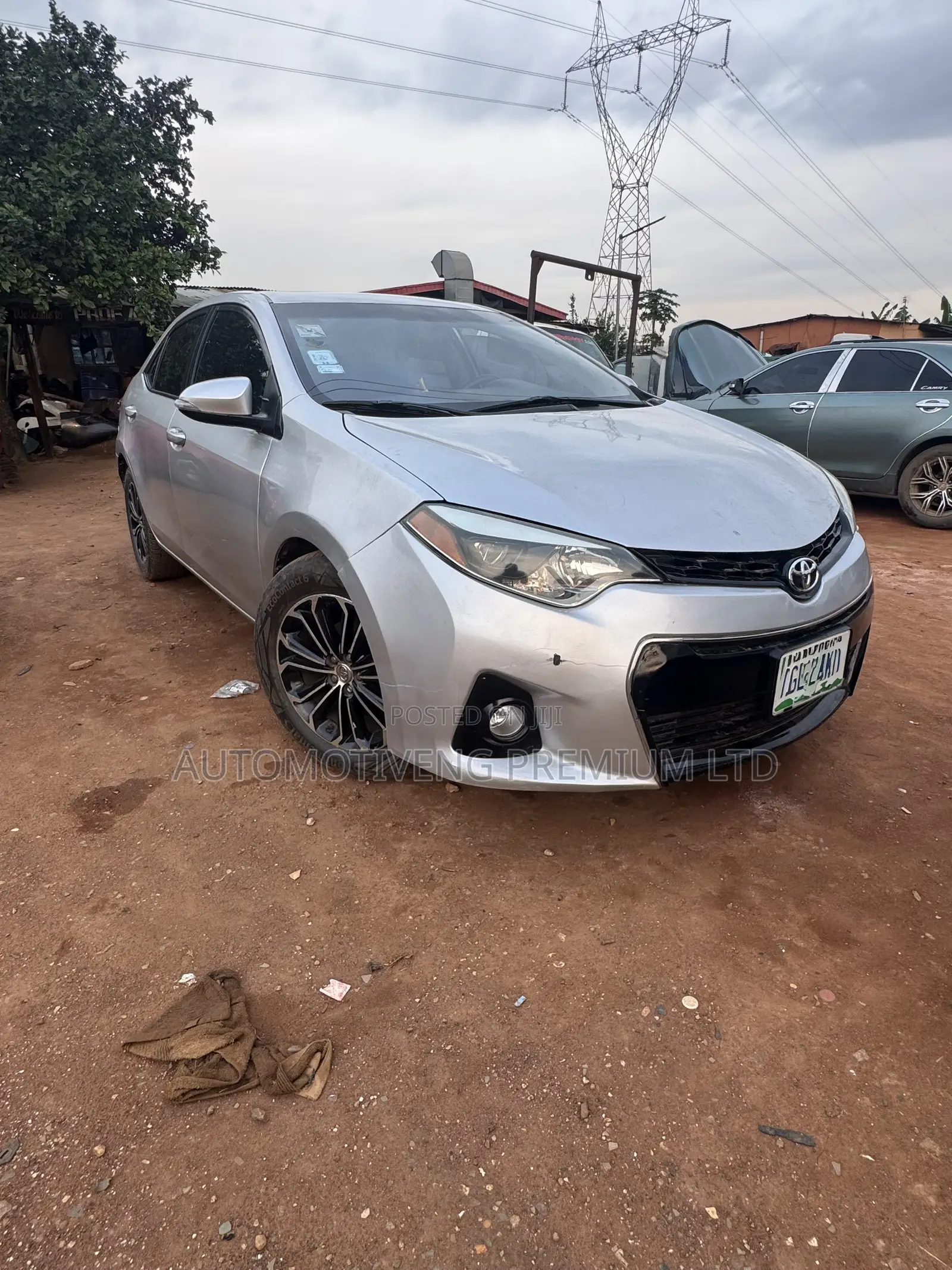 Toyota Corolla S 4dr Sedan (1.8L 4cyl 4A) 2013 Silver