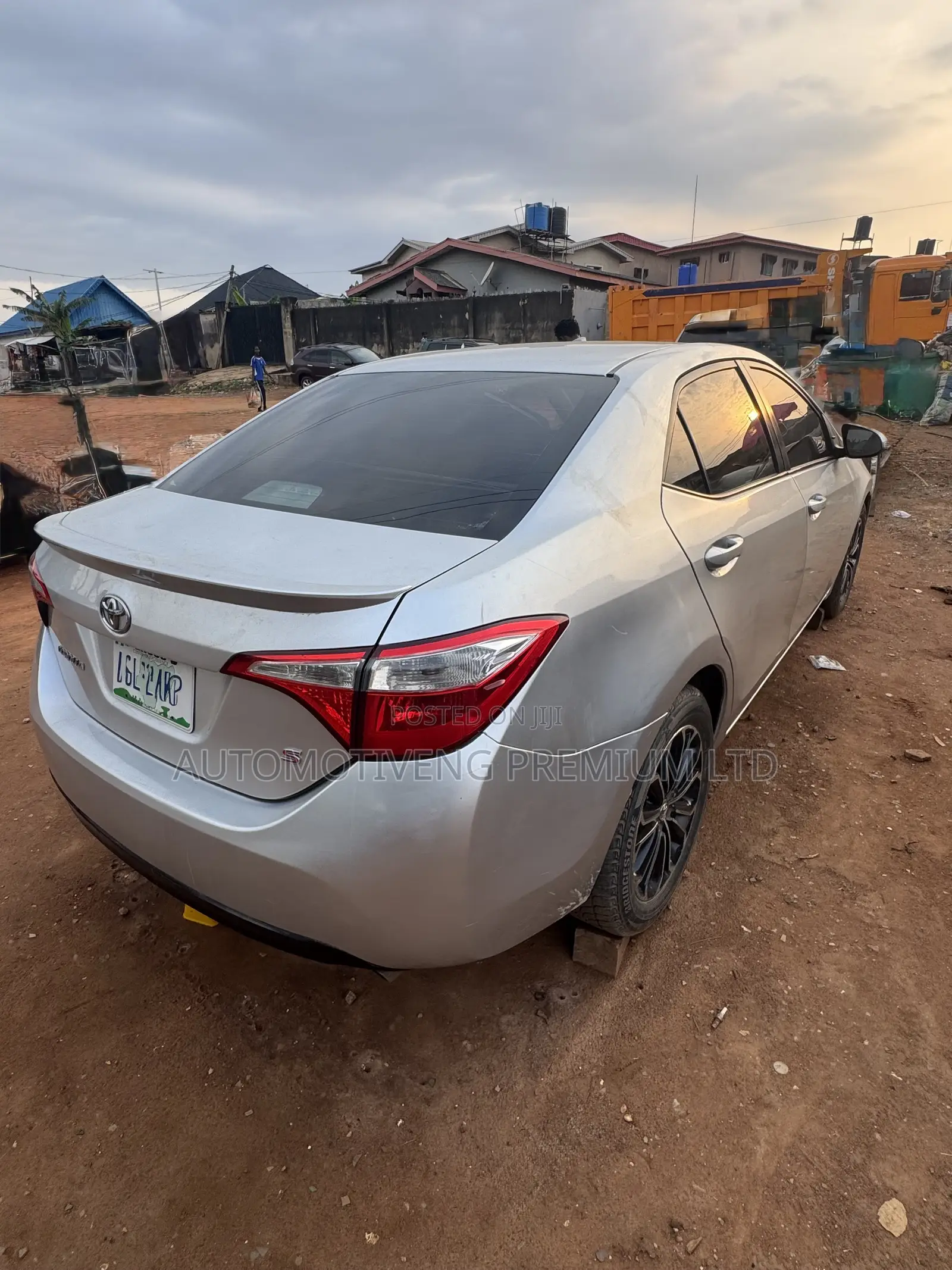 Toyota Corolla S 4dr Sedan (1.8L 4cyl 4A) 2013 Silver