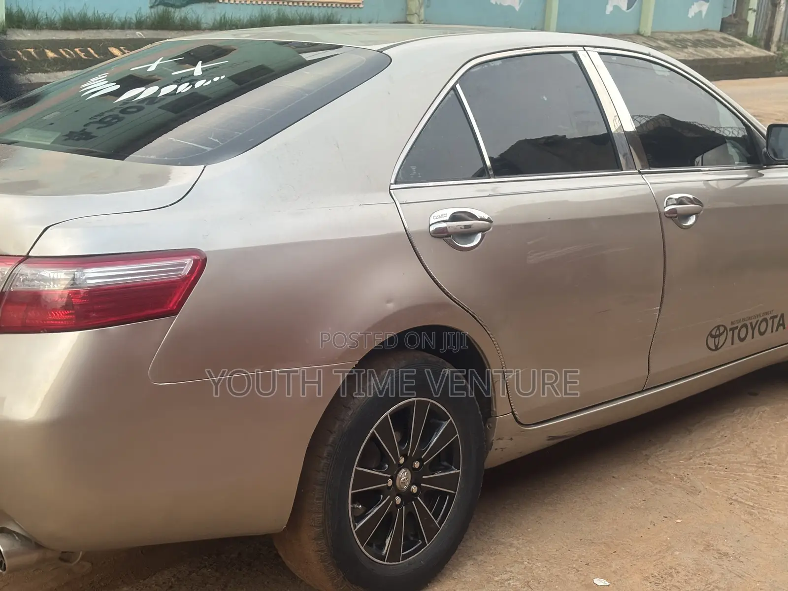 Toyota Camry 2.4 LE 2008 Gold