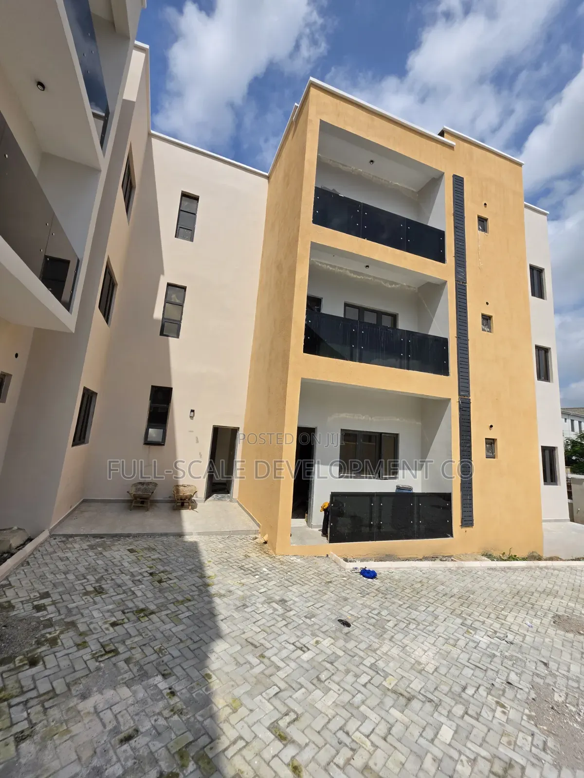 3bdrm Apartment in Corporate Letting, Jahi for rent