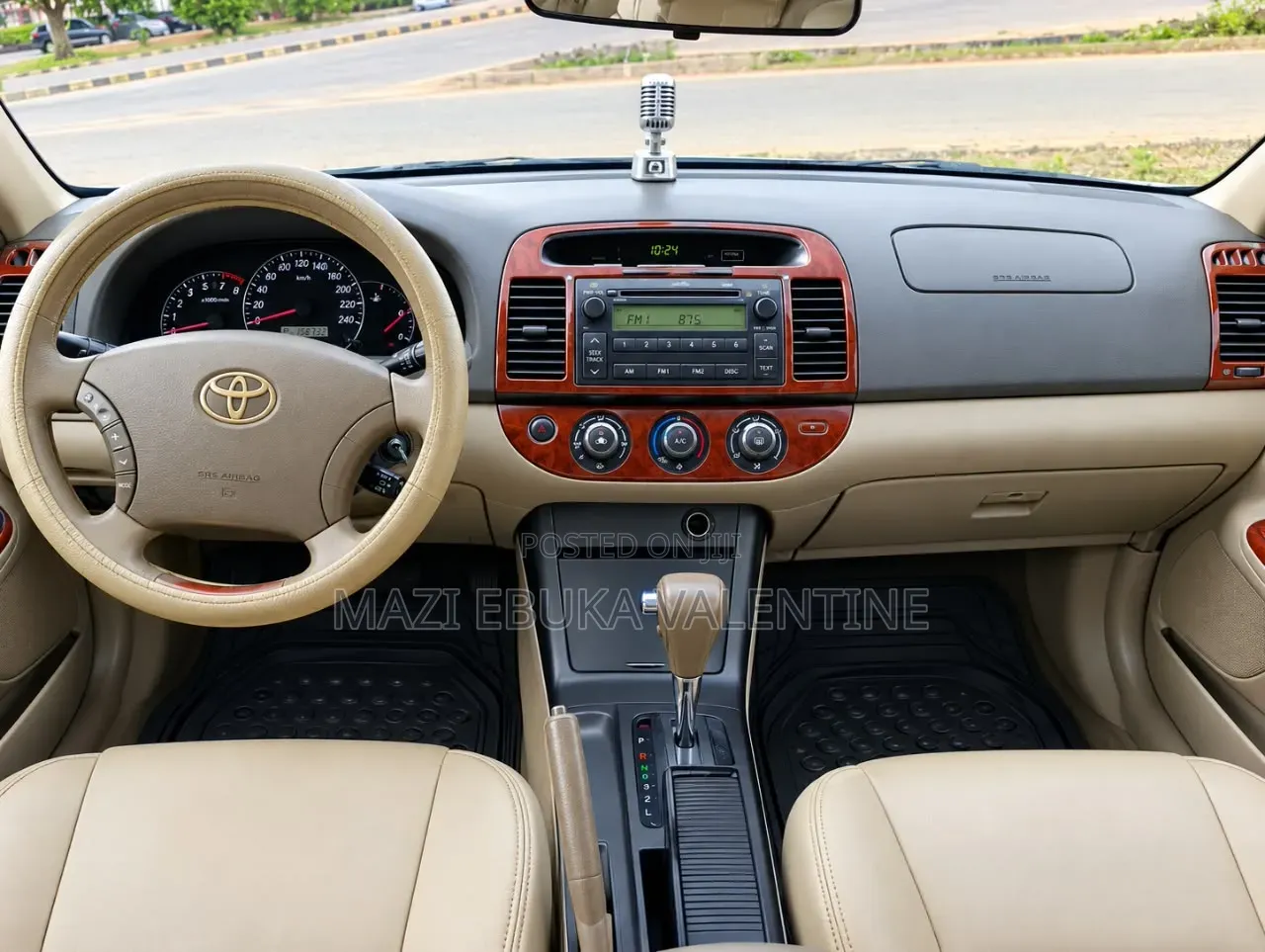 Toyota Camry 2006 Gold