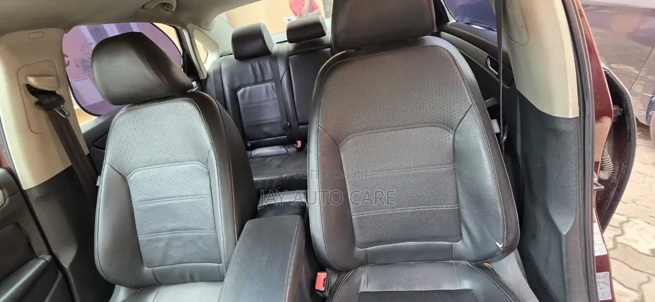 Volkswagen Passat 2.5 SE 2012 Burgundy