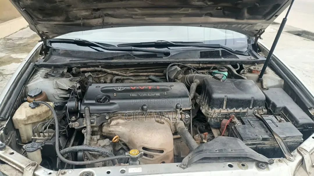 Toyota Camry 2003 Silver