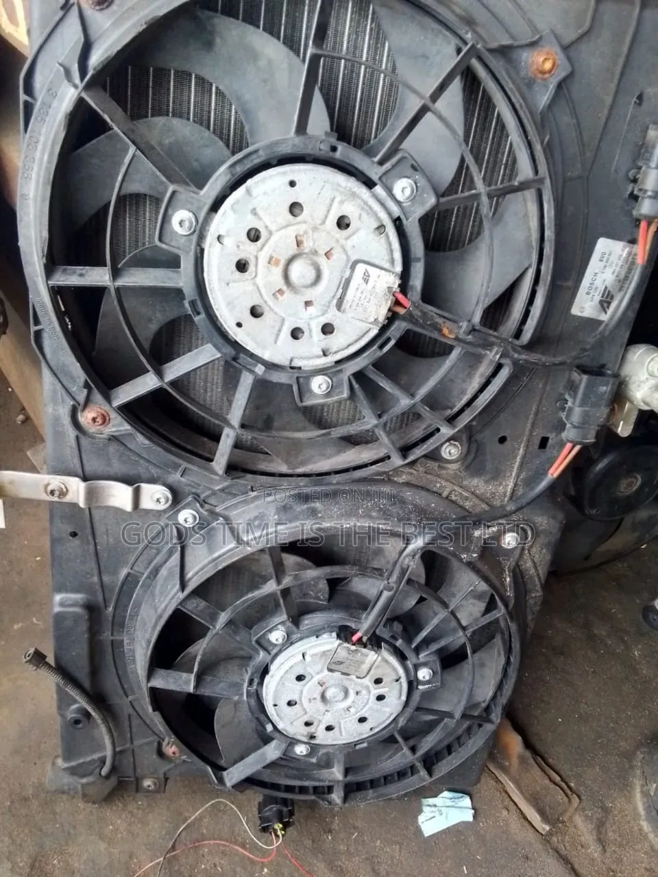 Complete Radiator and Fan for Sharon 2005 Model
