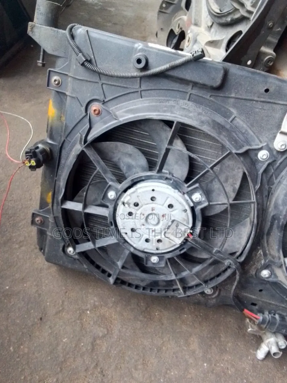 Complete Radiator and Fan for Sharon 2005 Model
